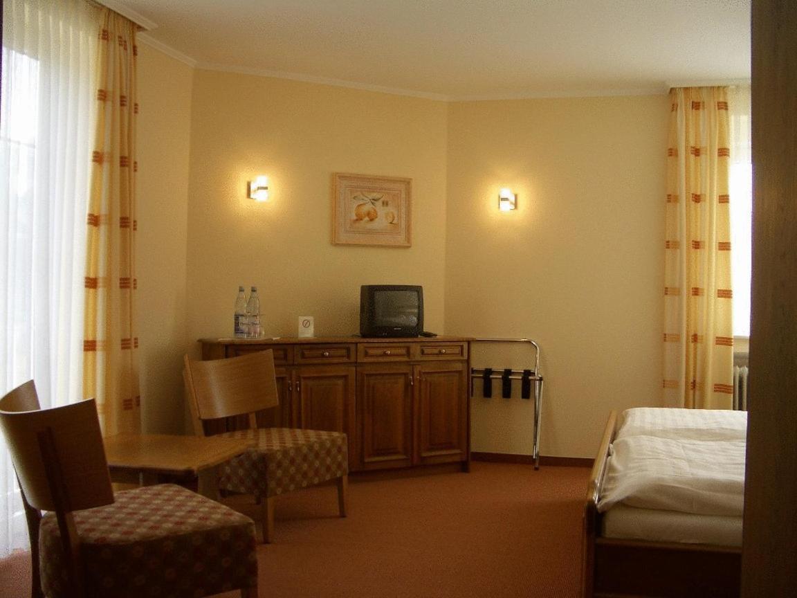 בולנדורף Hotel Ritschlay מראה חיצוני תמונה