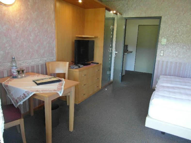 בולנדורף Hotel Ritschlay מראה חיצוני תמונה