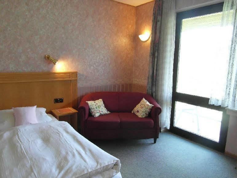 בולנדורף Hotel Ritschlay מראה חיצוני תמונה